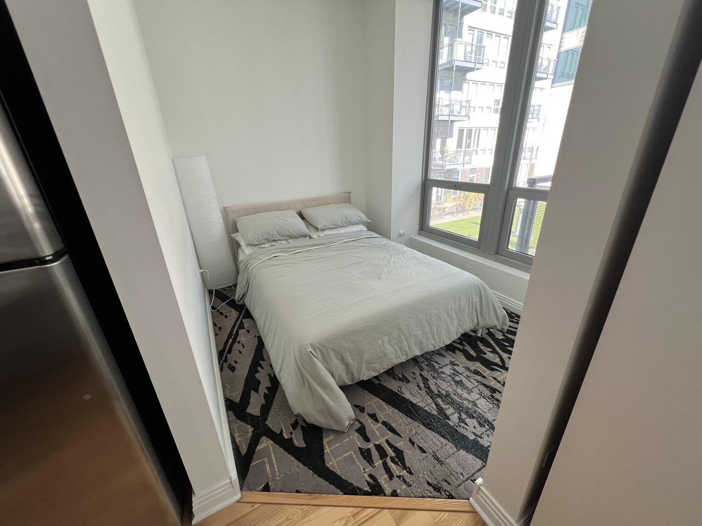 565 W Quincy Street #911, Chicago, IL 60661