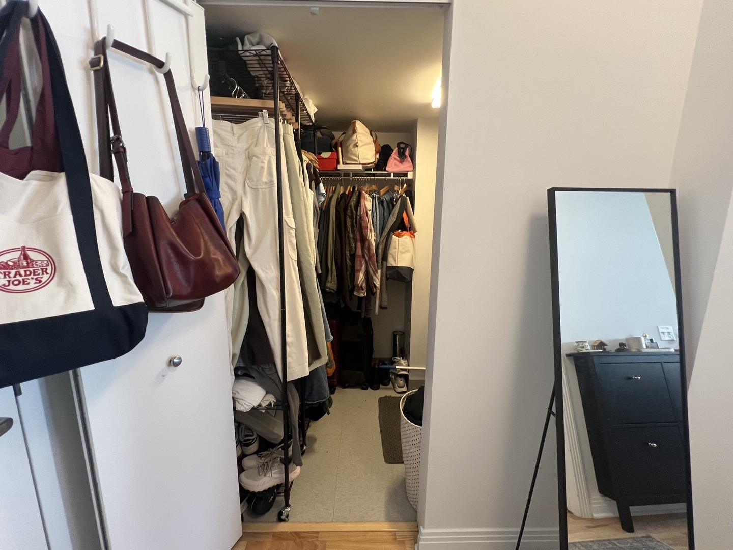 565 W Quincy Street #911, Chicago, IL 60661