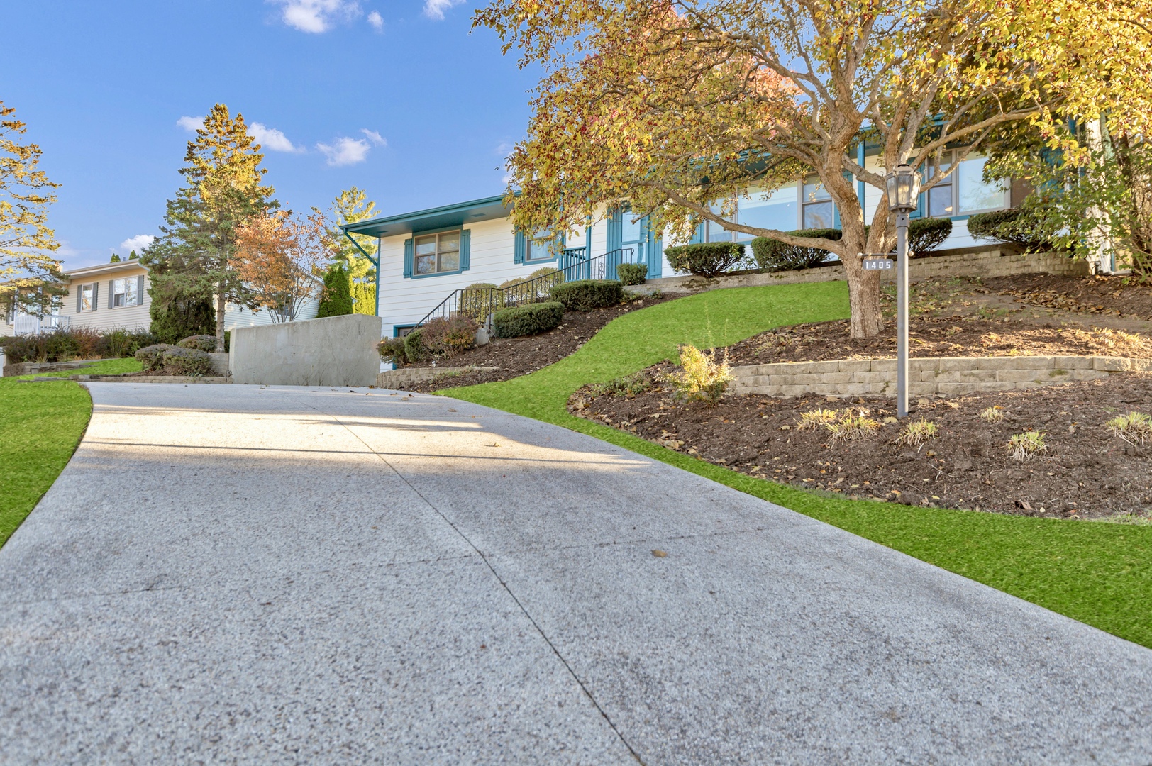 1405 Surrey Lane, Algonquin, IL 60102