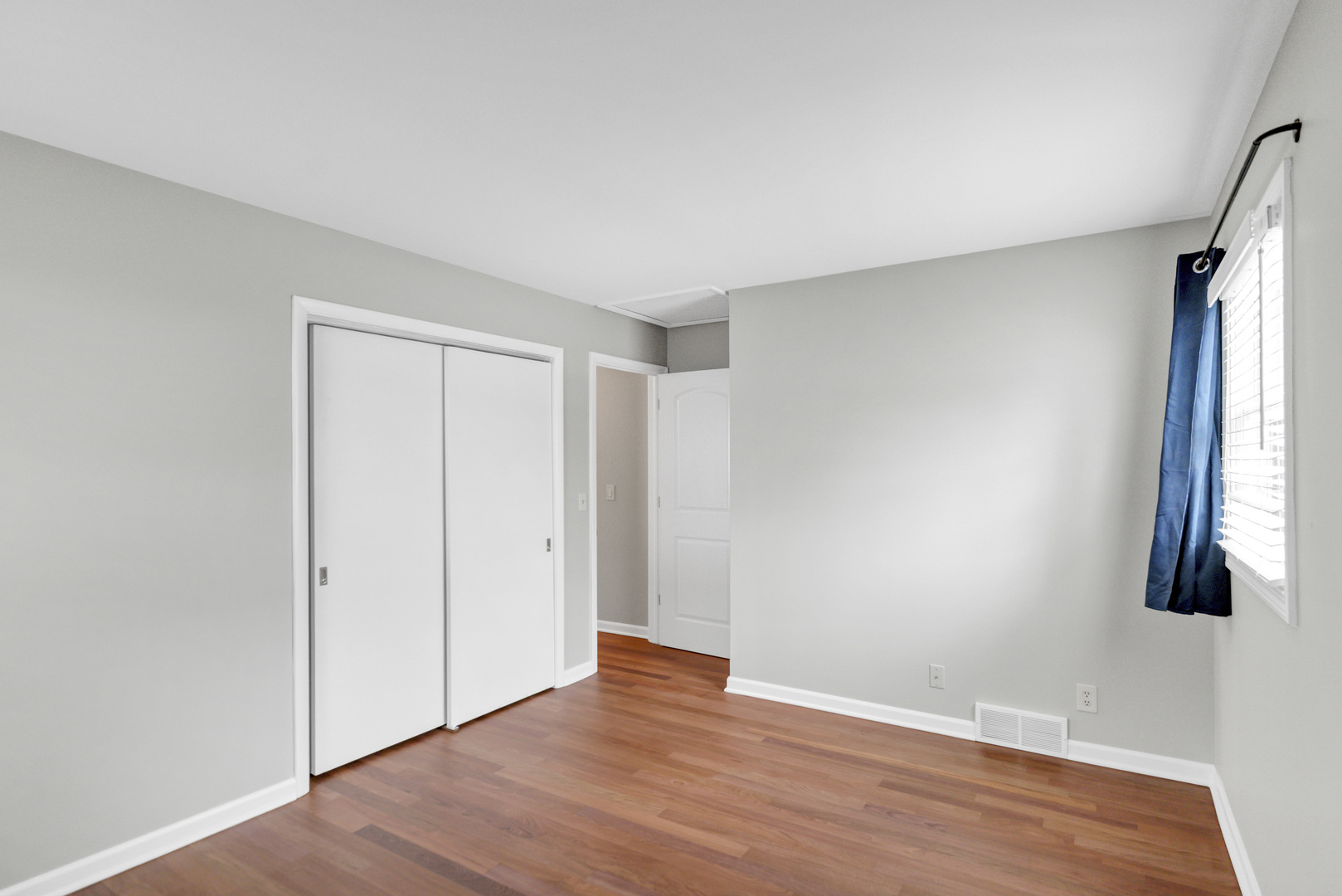 1405 Surrey Lane, Algonquin, IL 60102