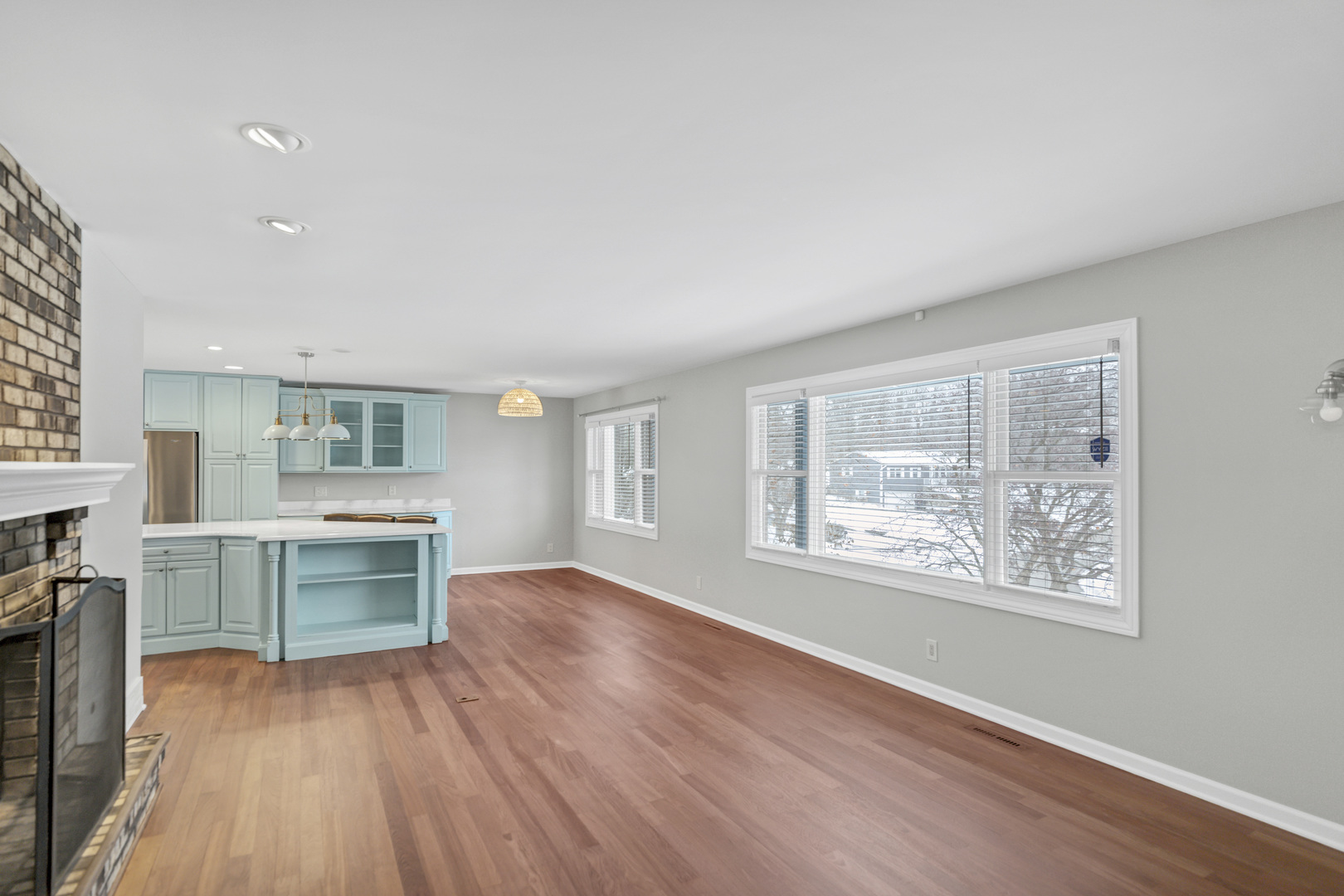 1405 Surrey Lane, Algonquin, IL 60102