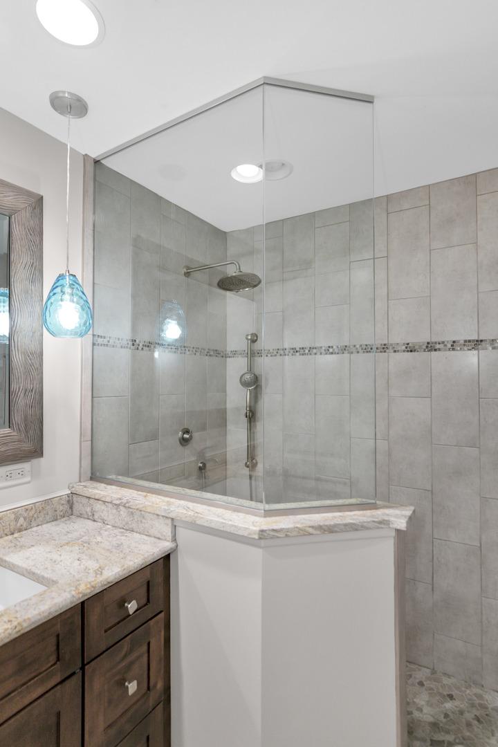 1405 Surrey Lane, Algonquin, IL 60102