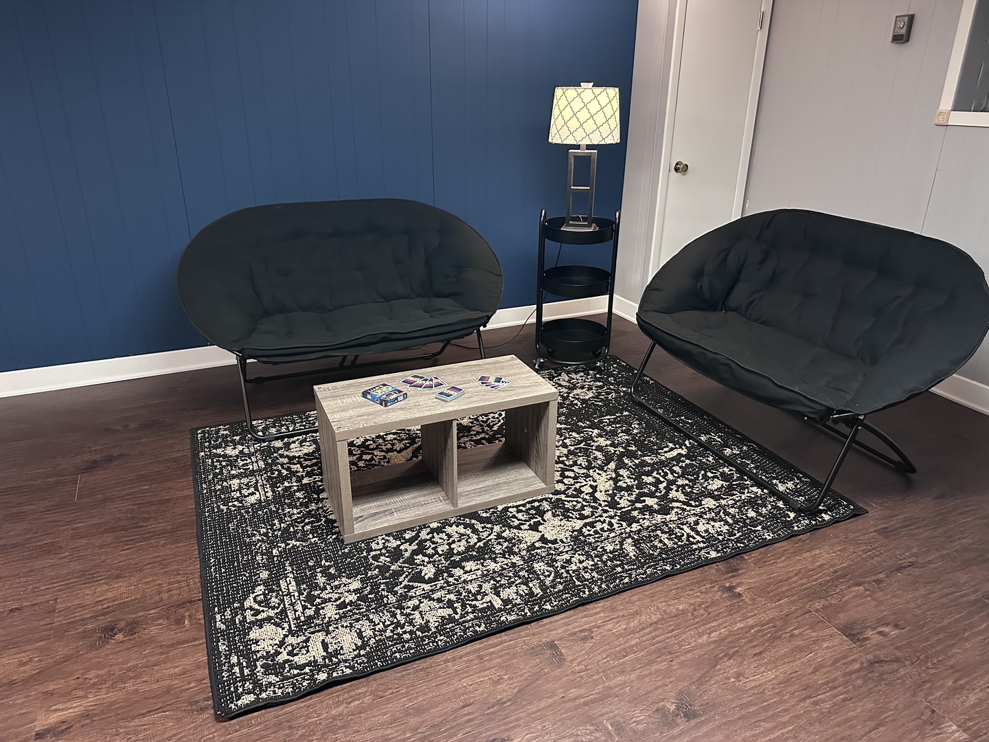 9221 S Avers Avenue, Evergreen Park, IL 60805