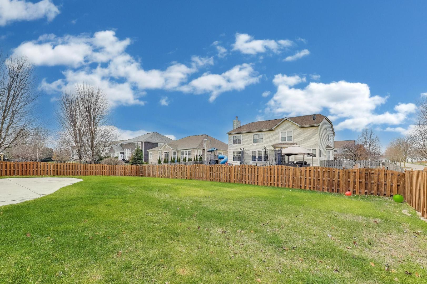 9699 FAIRFIELD Road, Huntley, IL 60142