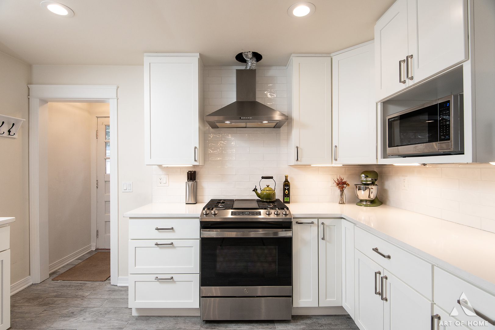 930 E 8th Street, Lockport, IL 60441