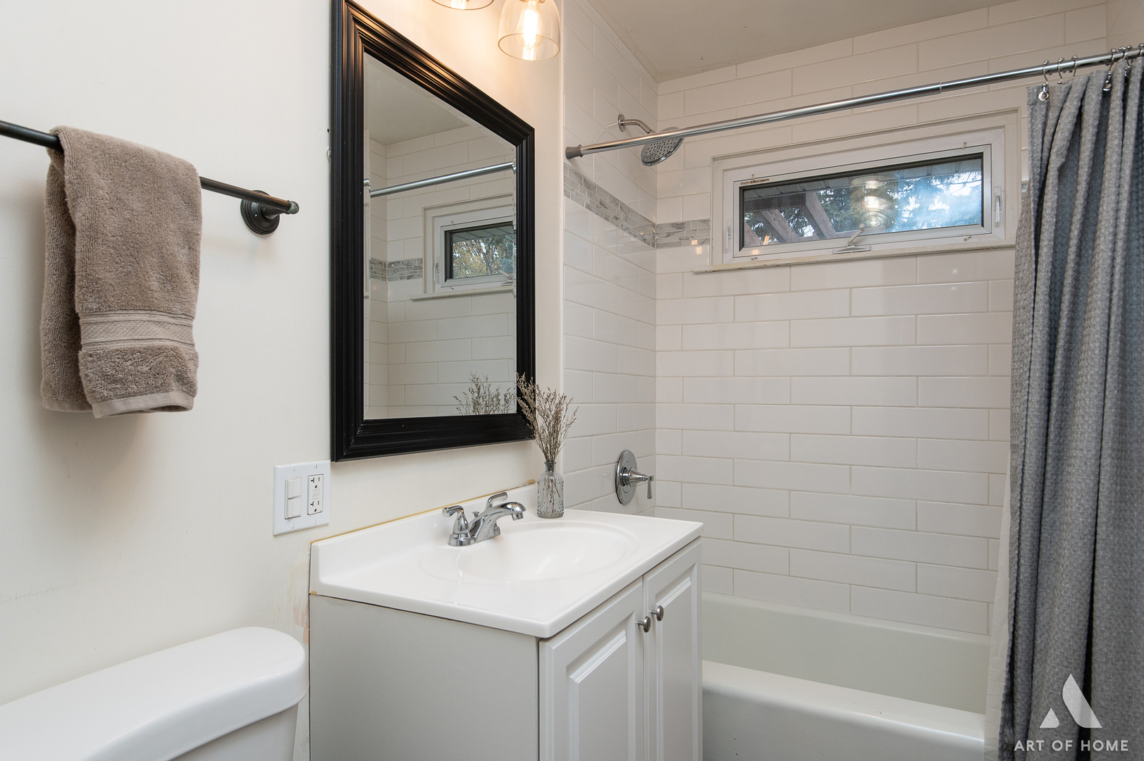 930 E 8th Street, Lockport, IL 60441