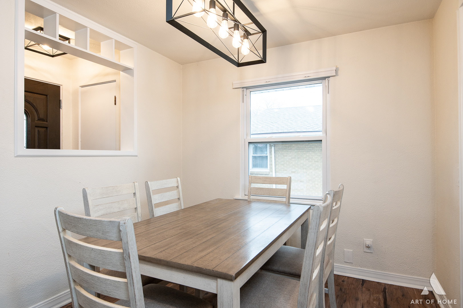 930 E 8th Street, Lockport, IL 60441