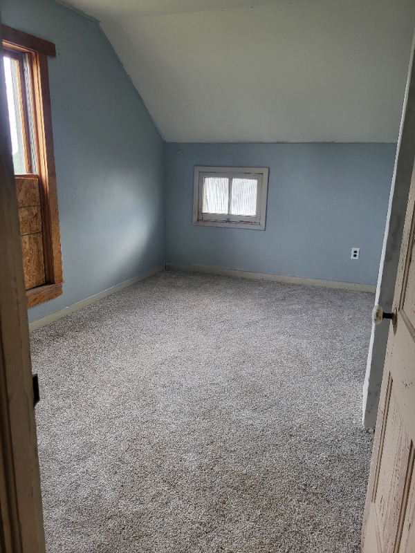 801 Main Street, Crescent City, IL 60928