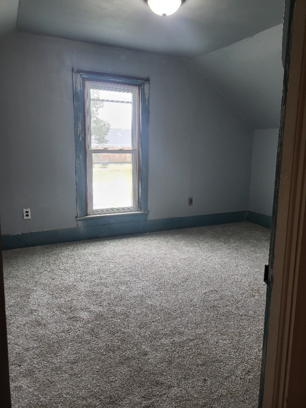 801 Main Street, Crescent City, IL 60928