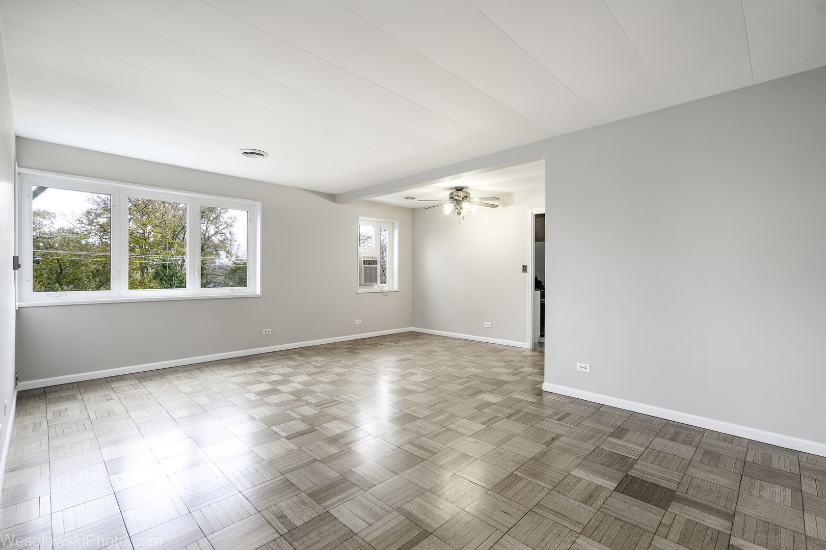 7210 Oak Avenue #4SW, River Forest, IL 60305