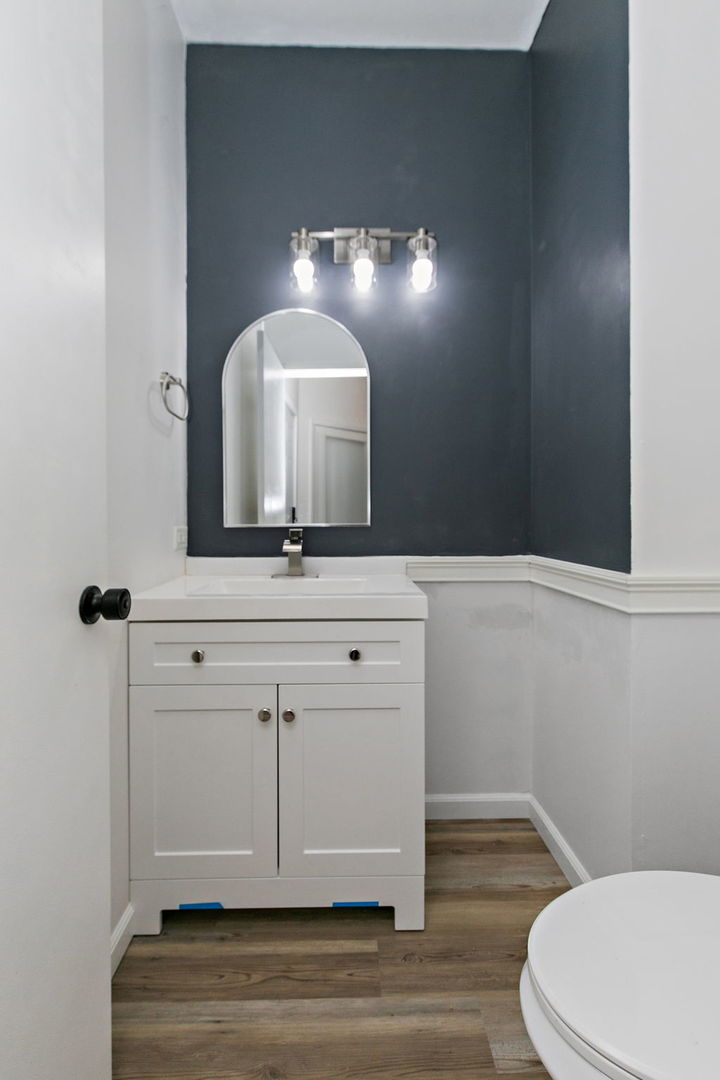 1113 Regency Court, Schaumburg, IL 60193