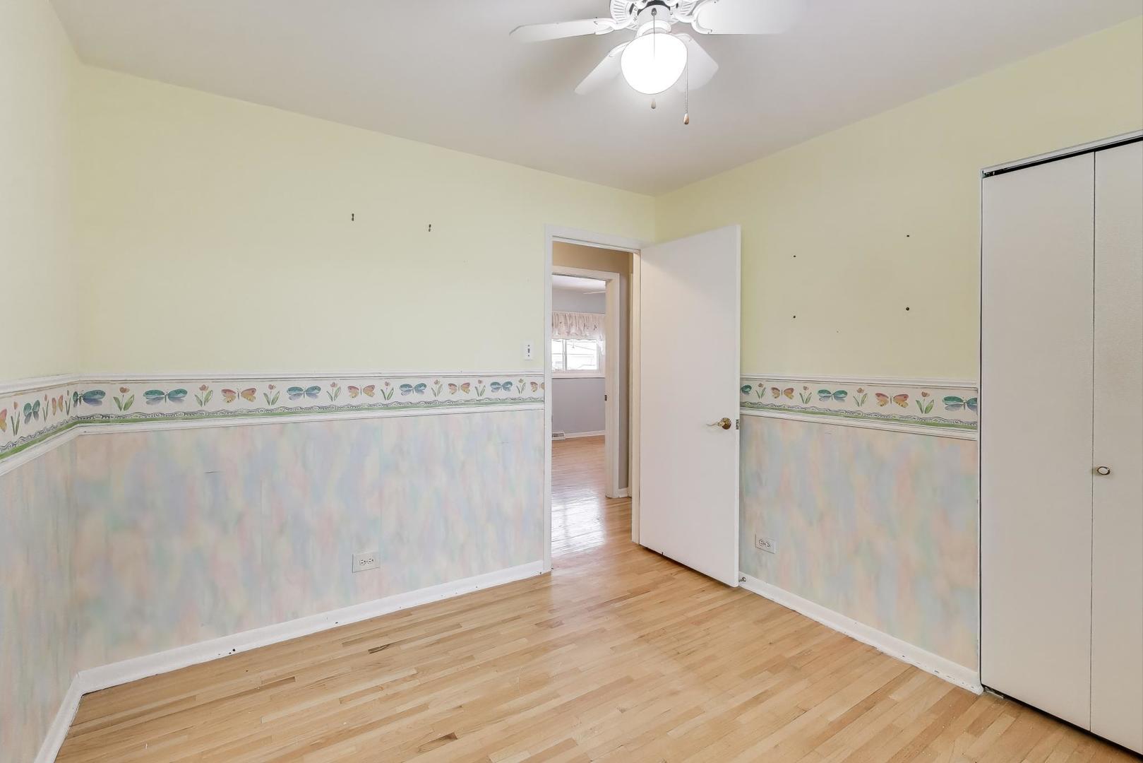 1046 Martingale Drive, Bartlett, IL 60103