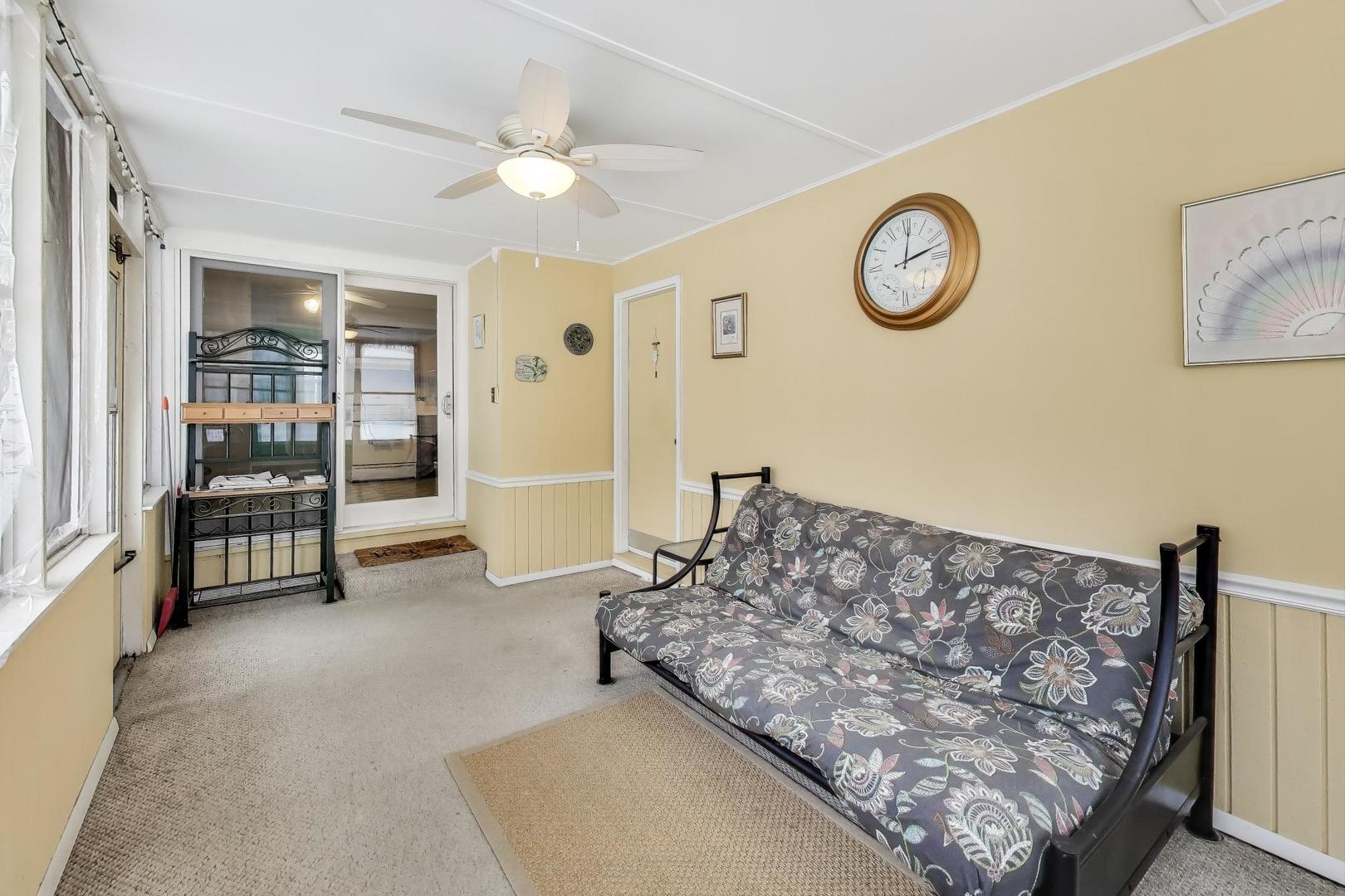 1046 Martingale Drive, Bartlett, IL 60103