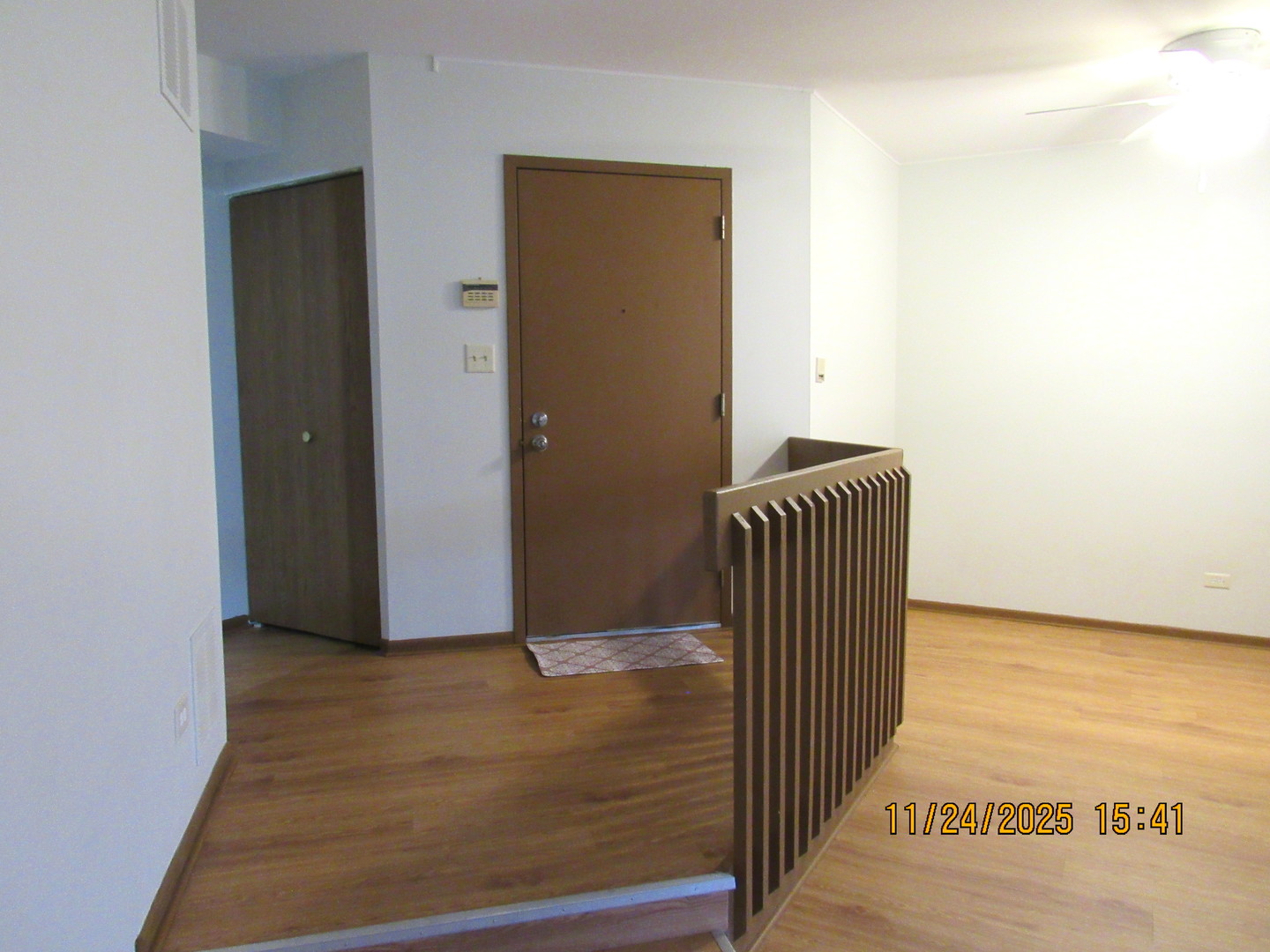 1735 Chesapeake Lane #7, Schaumburg, IL 60193