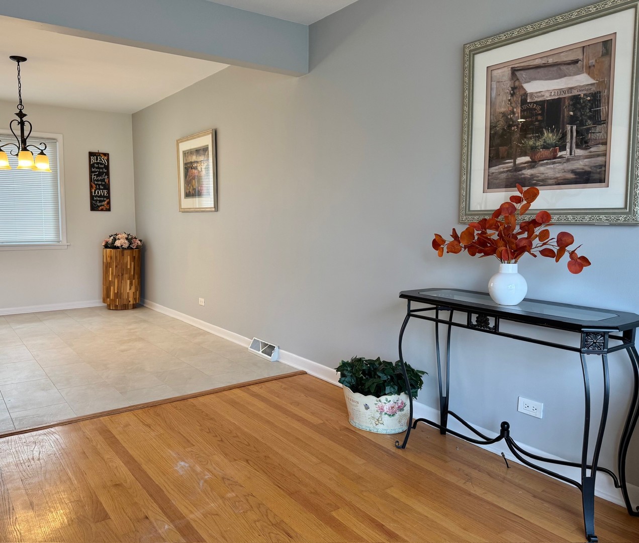 1411 Anthony Road, Wheeling, IL 60090