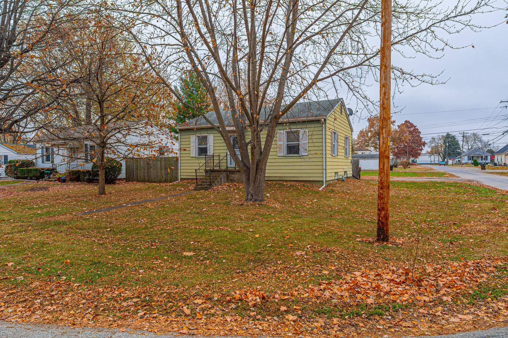 1204 N Ottawa Street, Lincoln, IL 62656