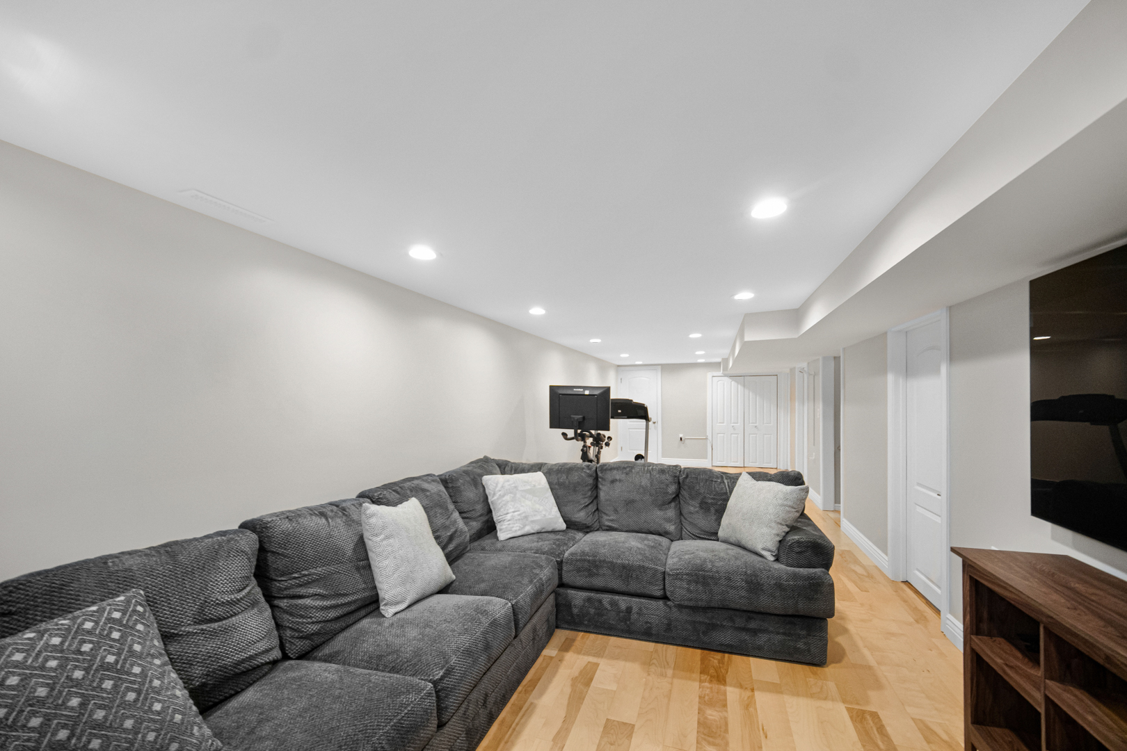 708 212th Street, Dyer, IN 46311