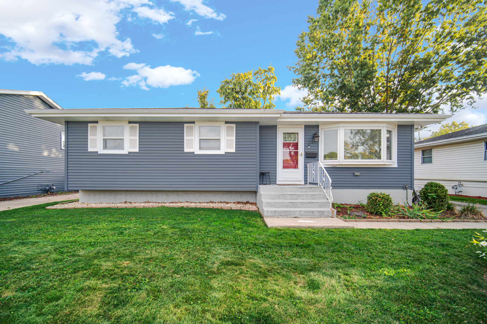 708 212th Street, Dyer, IN 46311