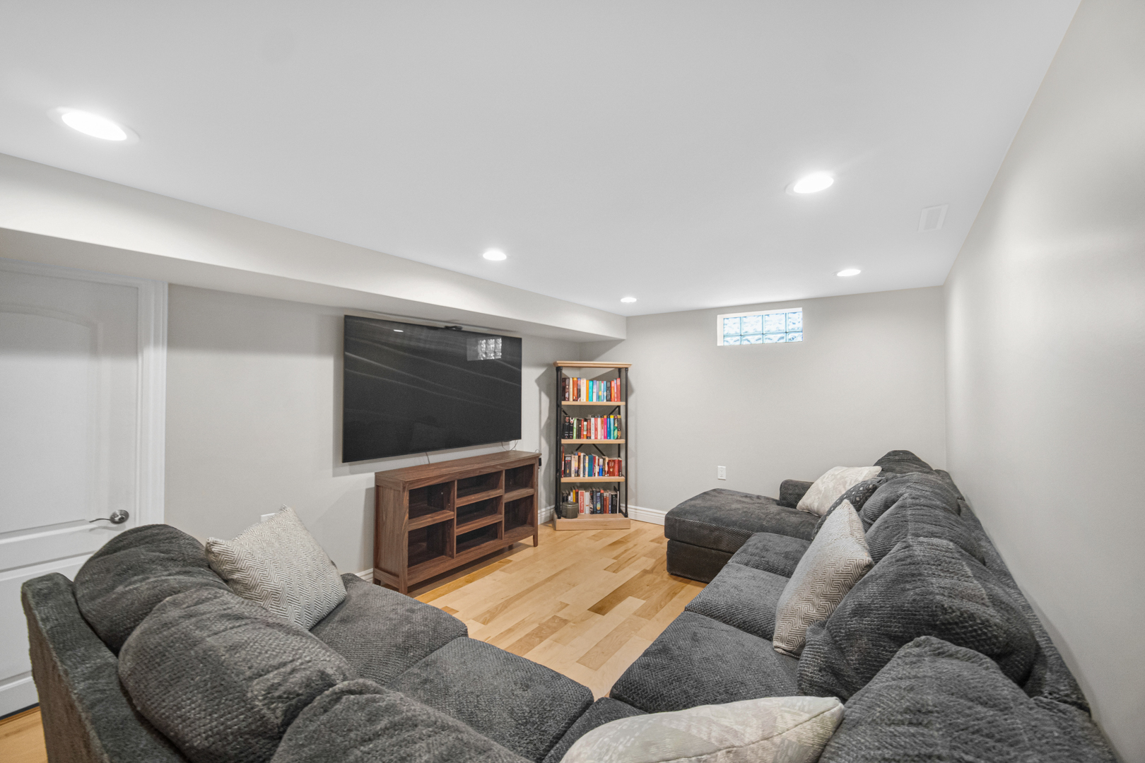 708 212th Street, Dyer, IN 46311