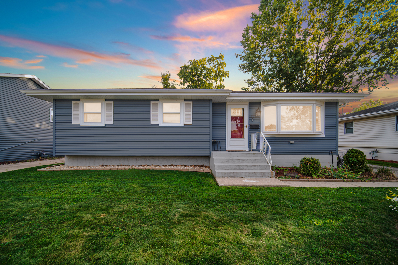 708 212th Street, Dyer, IN 46311