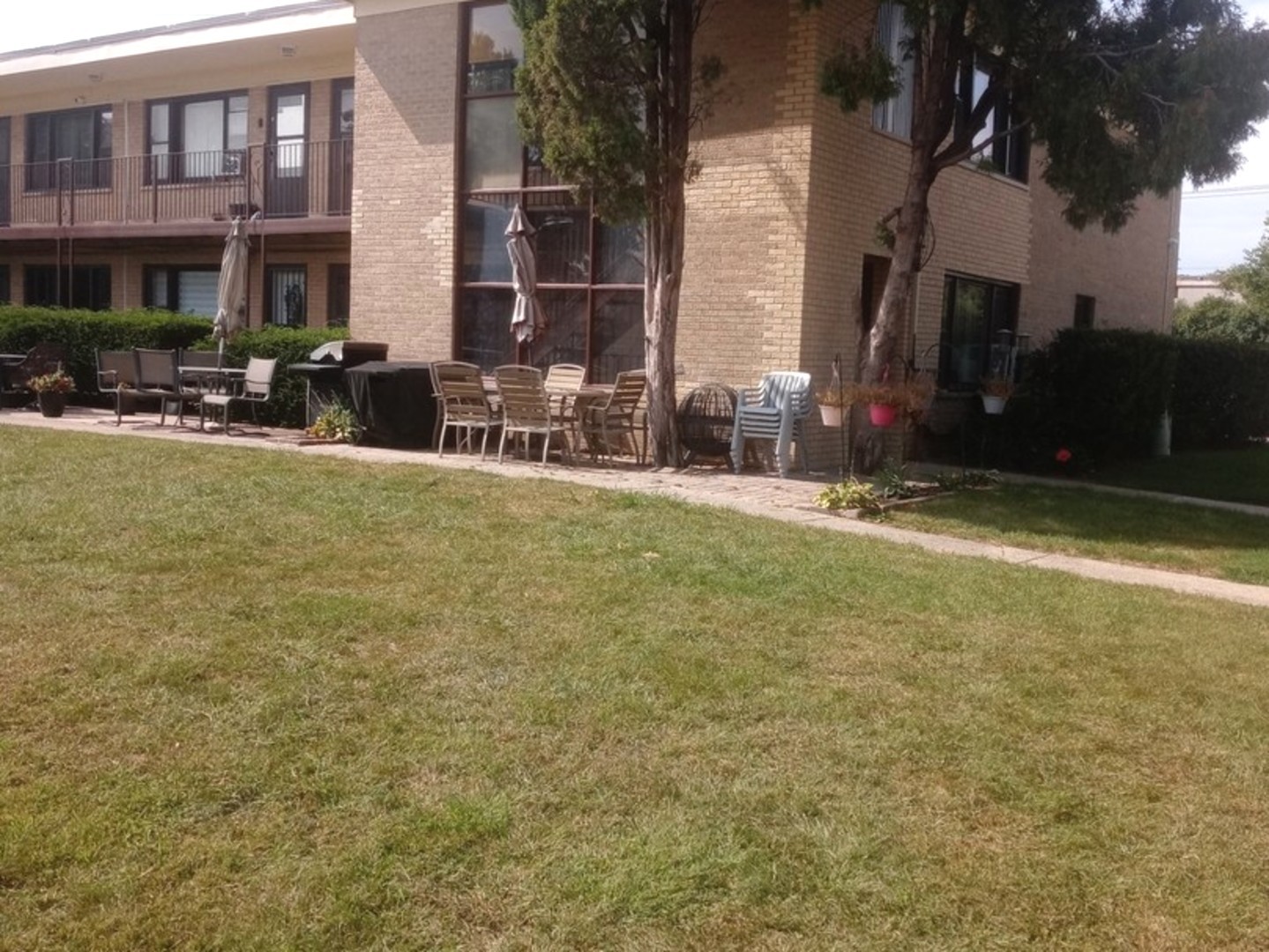 26 King Arthur Court #4, Northlake, IL 60164