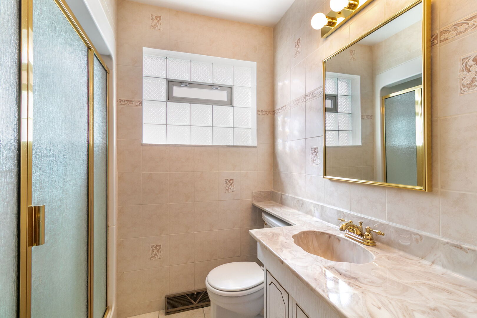 4343 W 109th Street, Oak Lawn, IL 60453