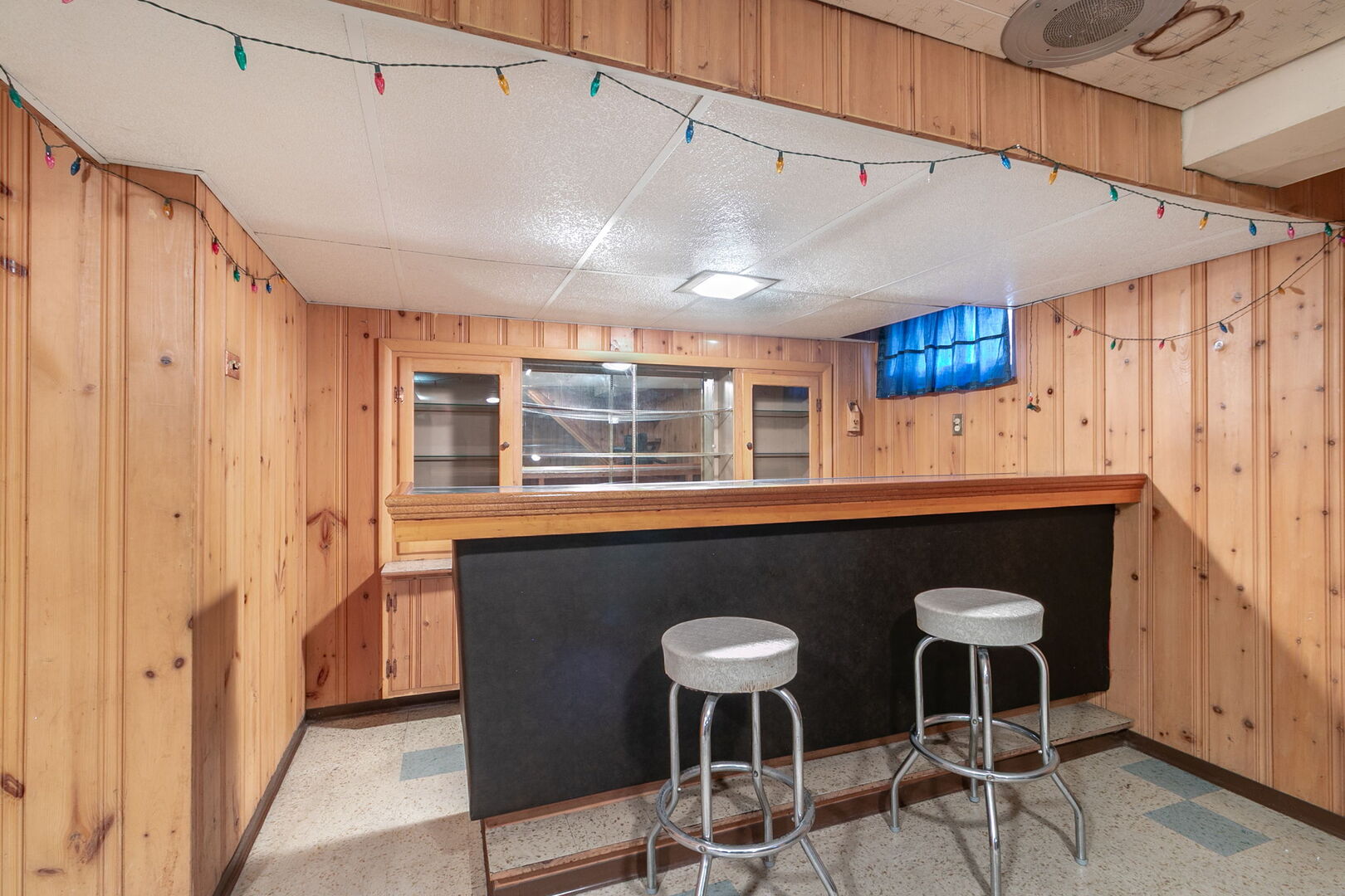 4343 W 109th Street, Oak Lawn, IL 60453