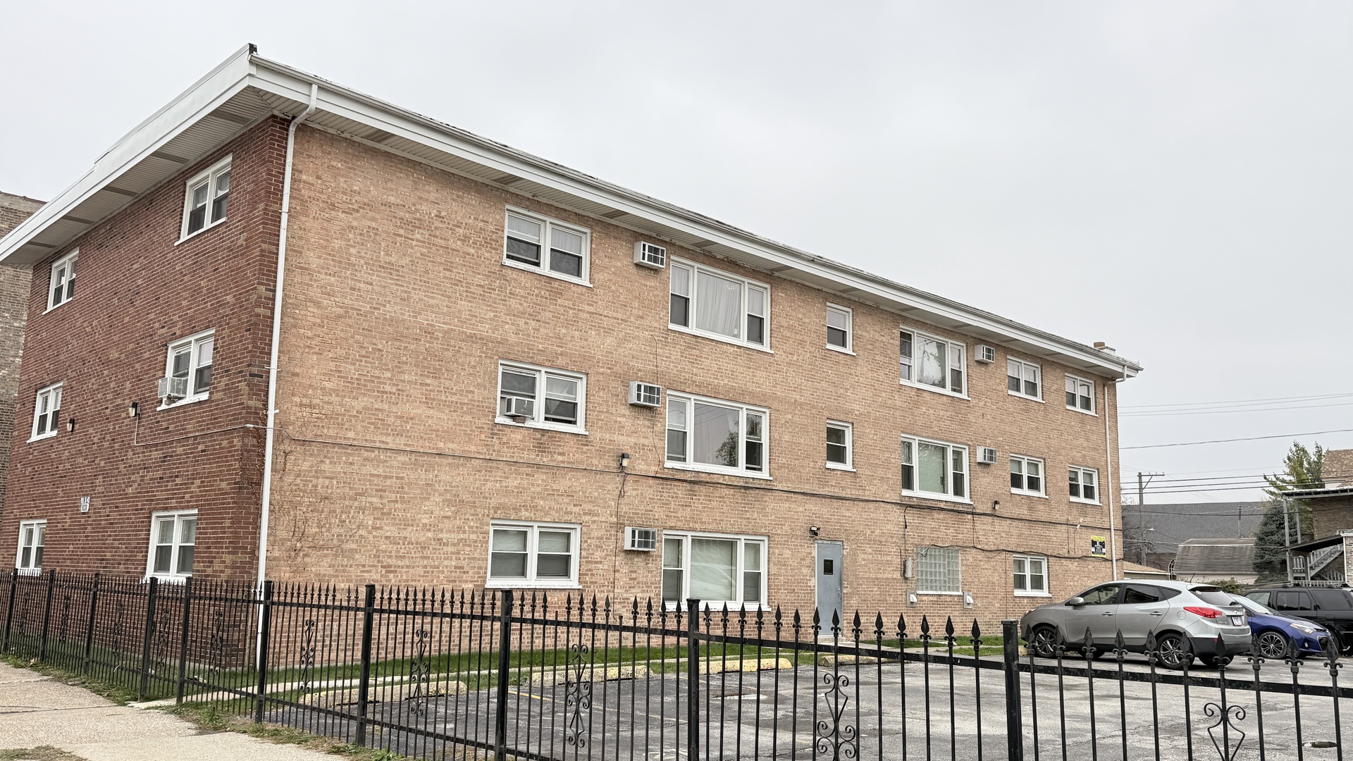 9036 S Cottage Grove Avenue #1C, Chicago, IL 60619