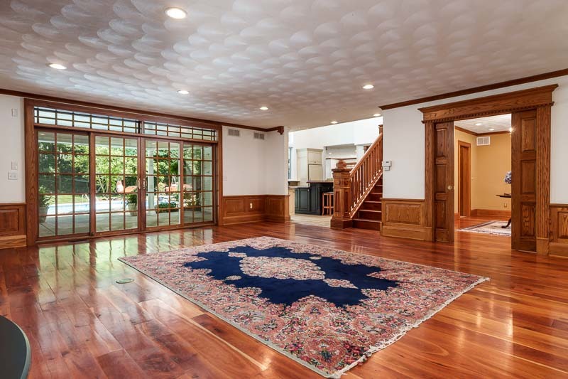 2716 Spring Creek Road, Rockford, IL 61107