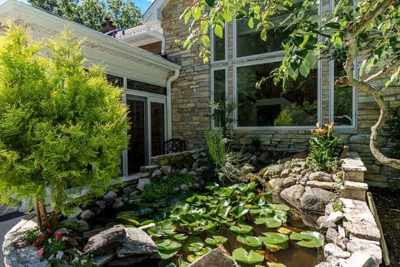 2716 Spring Creek Road, Rockford, IL 61107