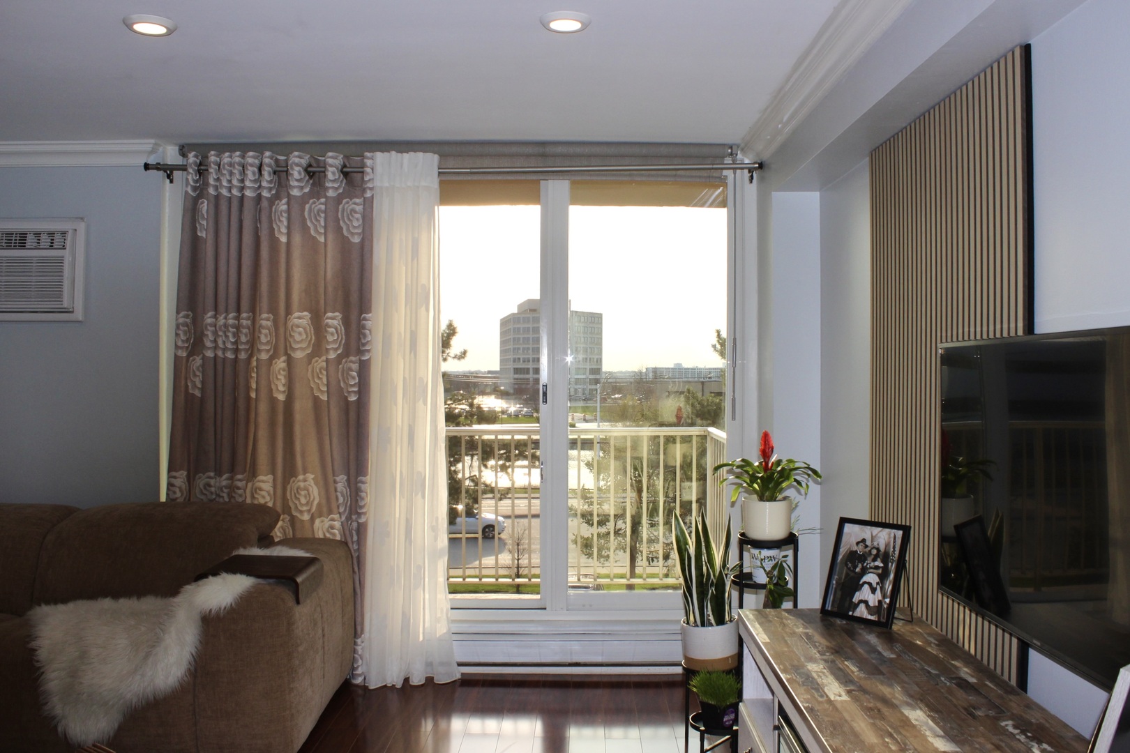 2201 S Highland Avenue #3G, Lombard, IL 60148