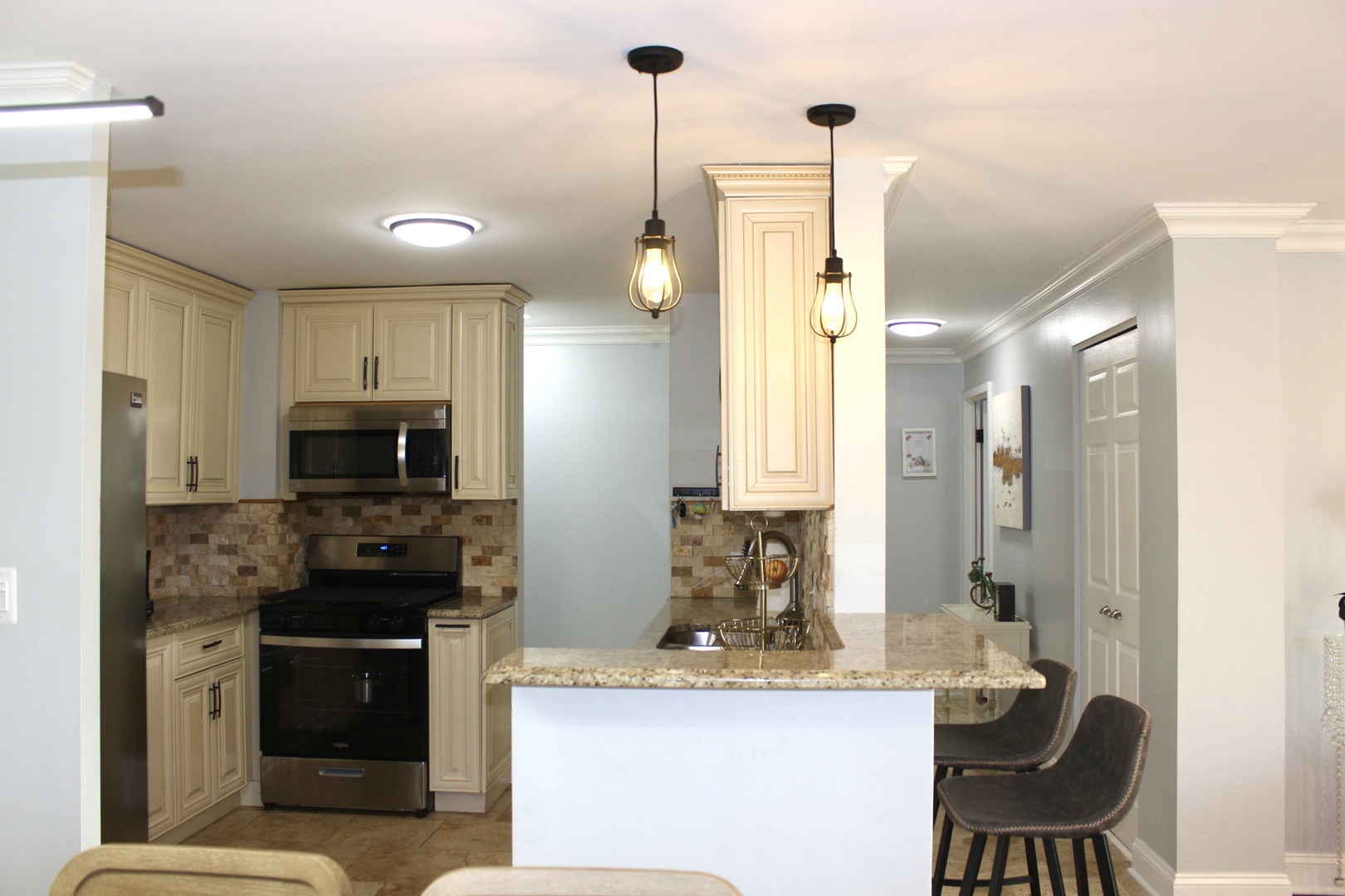 2201 S Highland Avenue #3G, Lombard, IL 60148