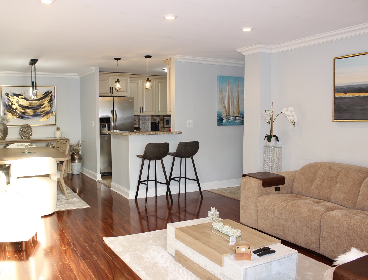 2201 S Highland Avenue #3G, Lombard, IL 60148