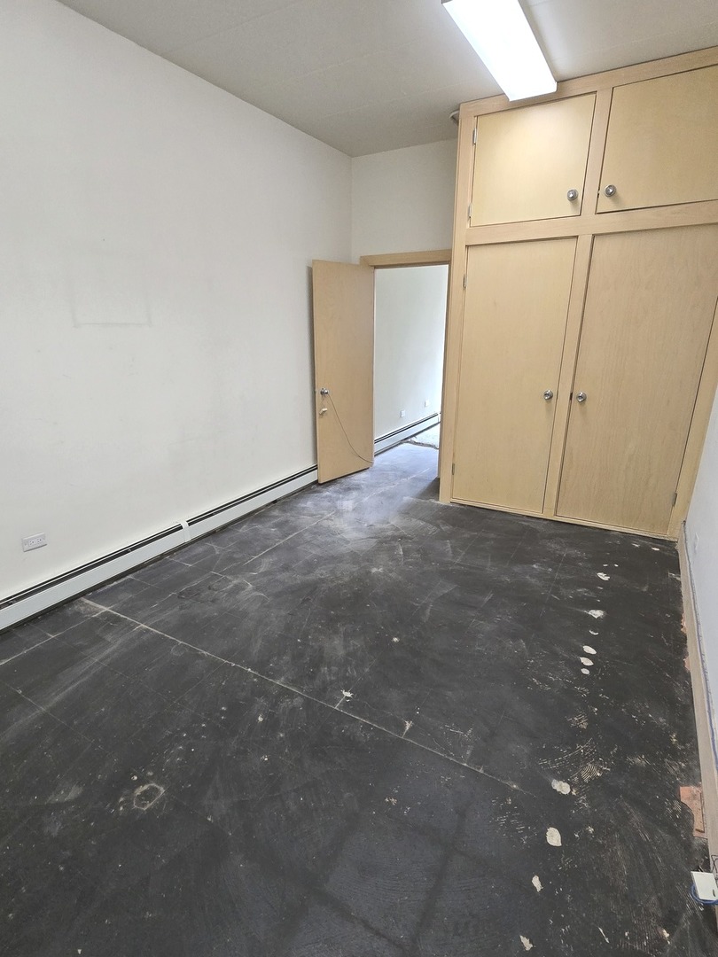 7926 W 103 Street #A, Palos Hills, IL 60465