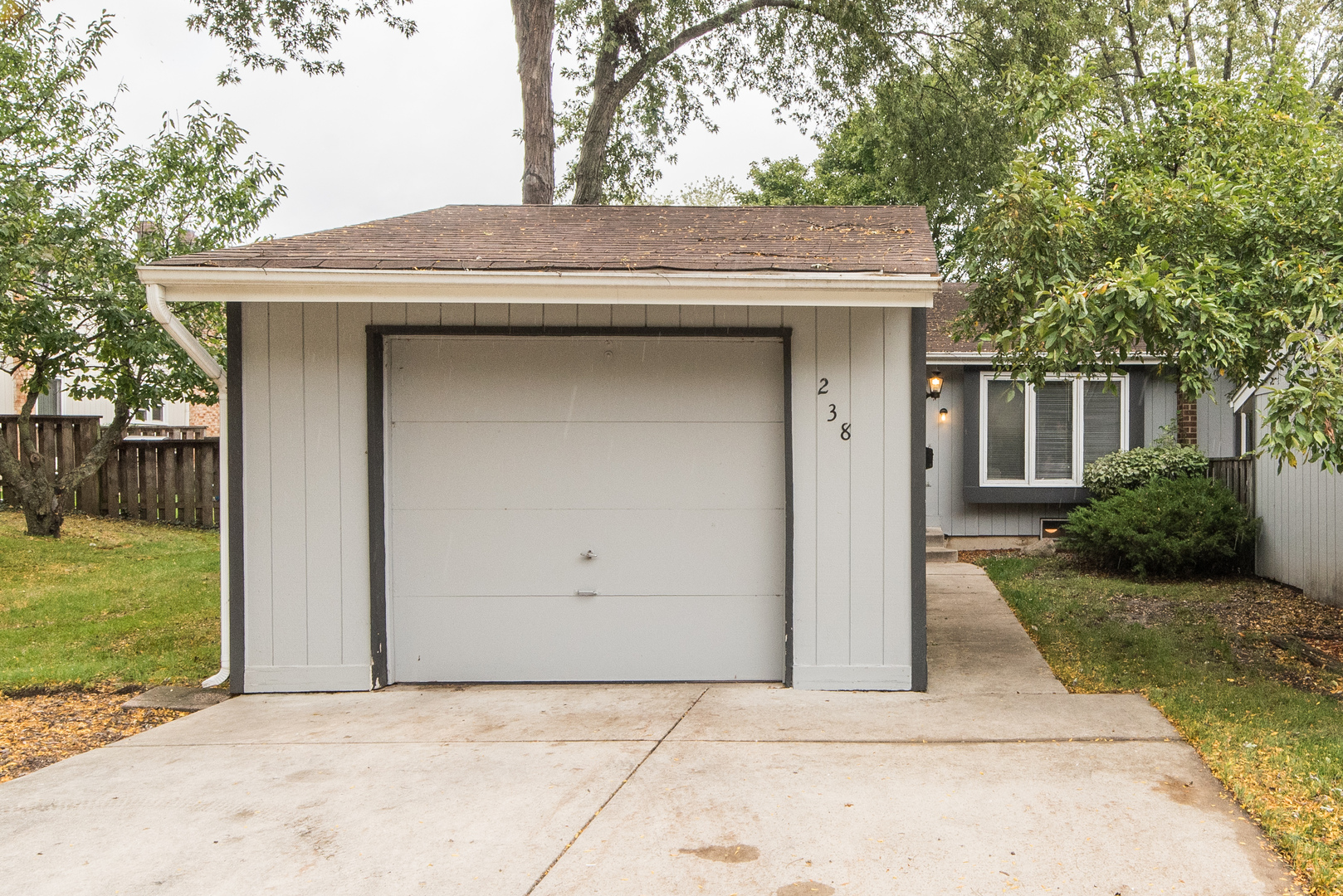 238 Driftwood Lane, Bloomingdale, IL 60108