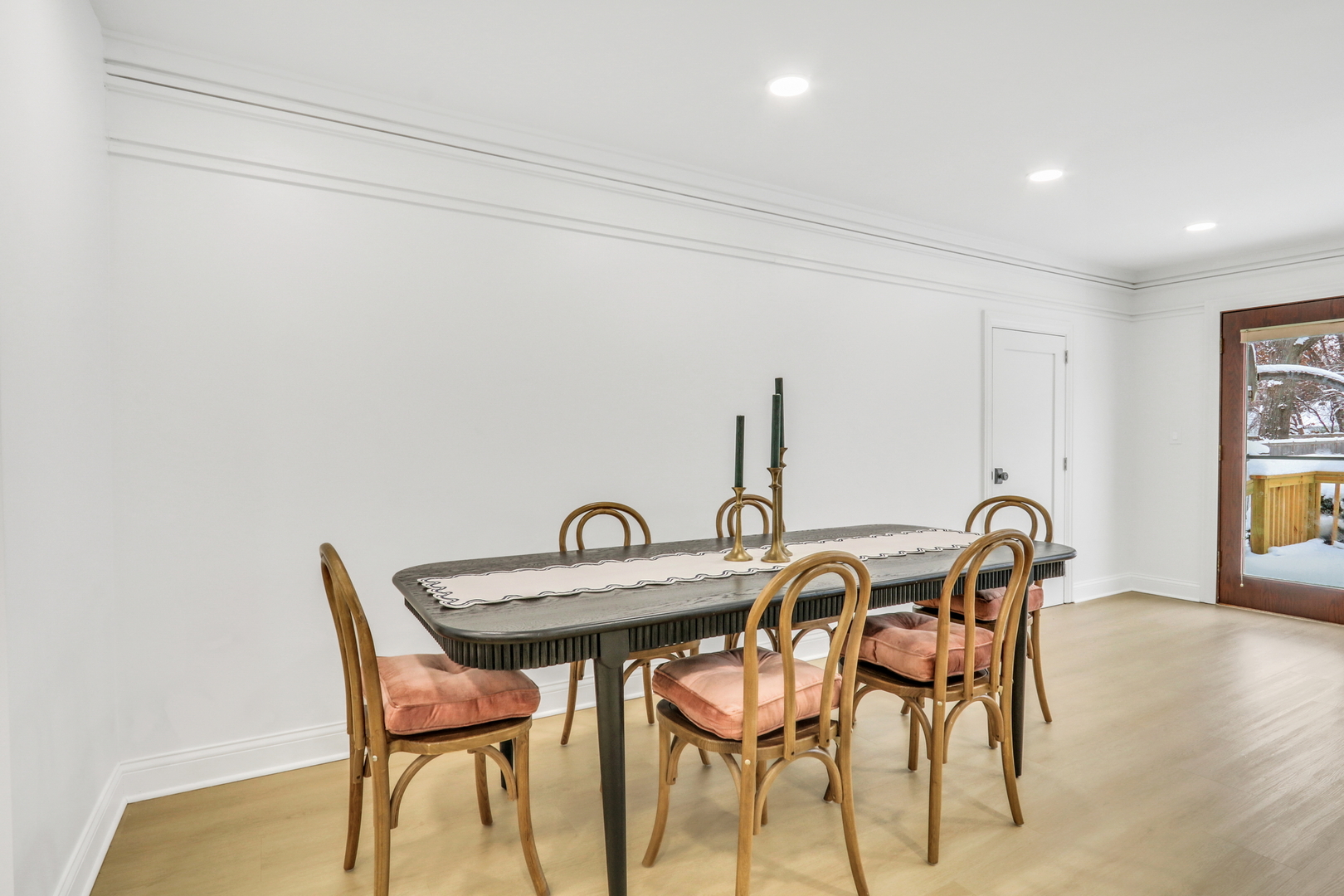 141 Park Avenue, Grayslake, IL 60030