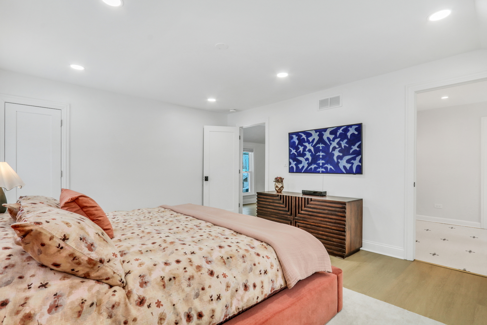 141 Park Avenue, Grayslake, IL 60030