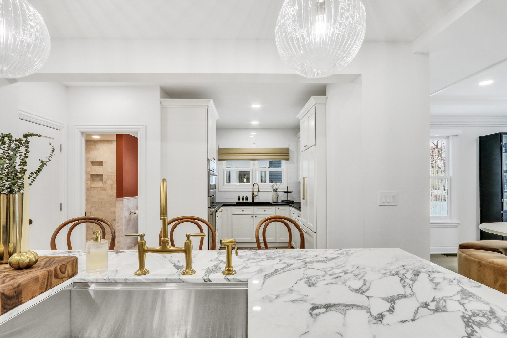 141 Park Avenue, Grayslake, IL 60030