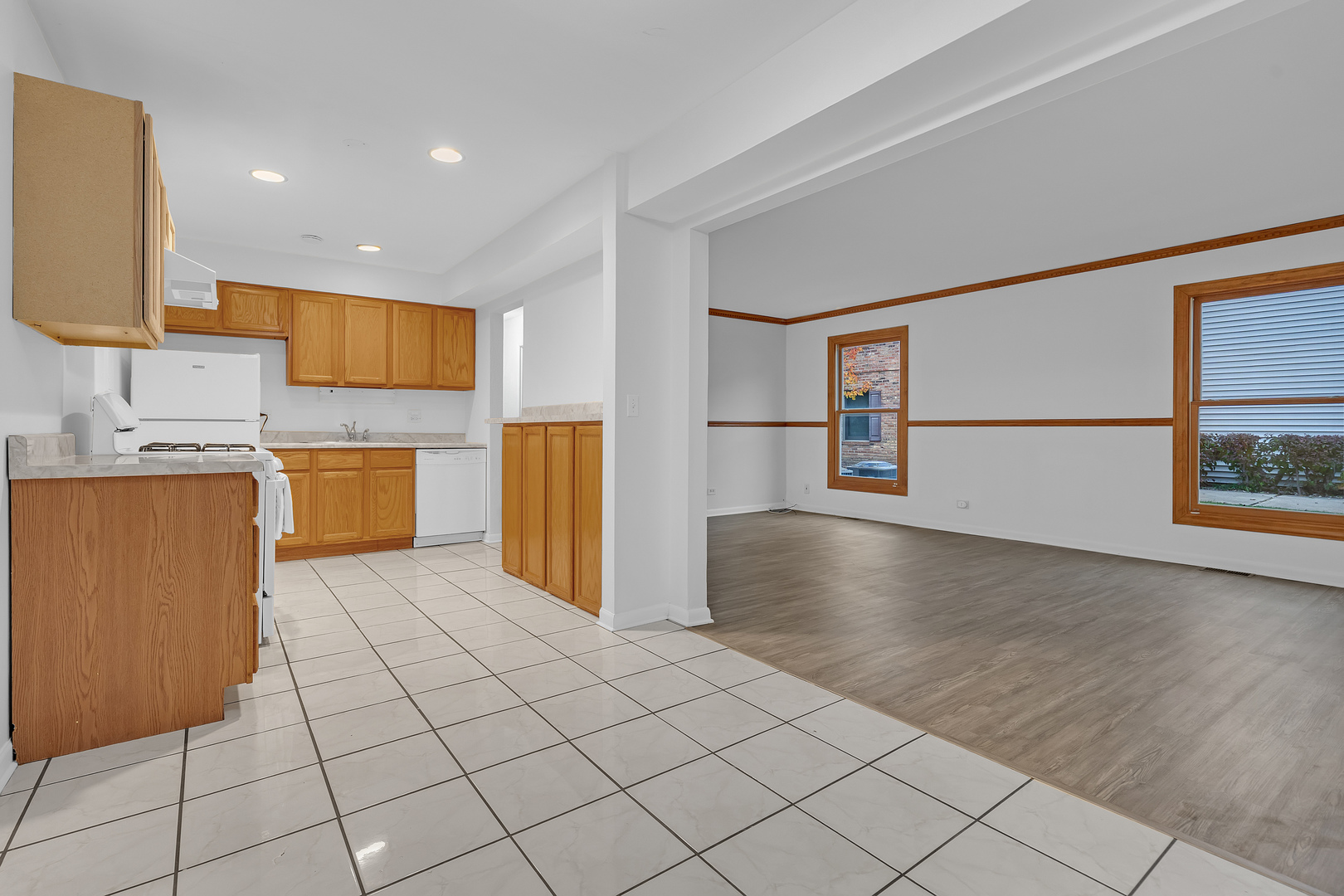 Hoffman Estates, IL 60169