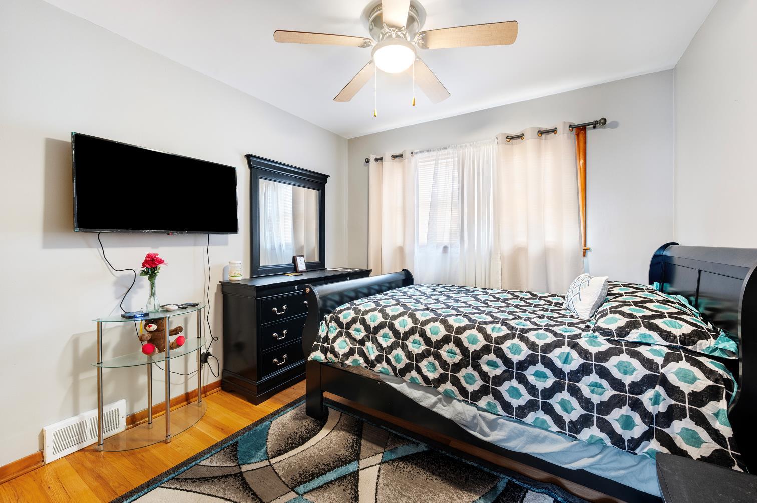 15726 Ingleside Avenue, Dolton, IL 60419