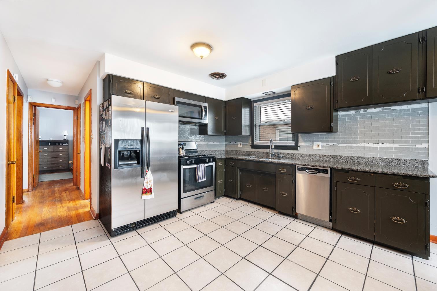 15726 Ingleside Avenue, Dolton, IL 60419