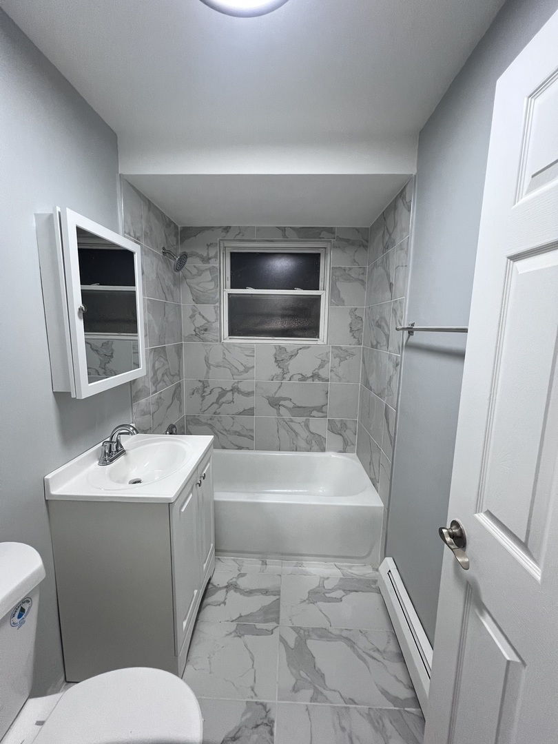 4629 Main Street #3C, Skokie, IL 60076