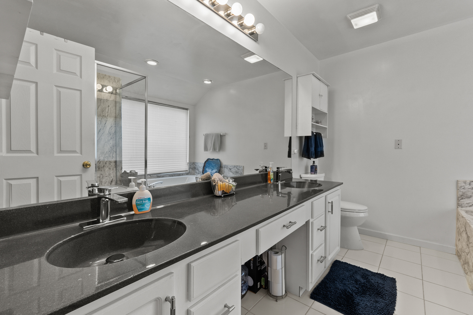 1907 Dawn Lane, Zion, IL 60099