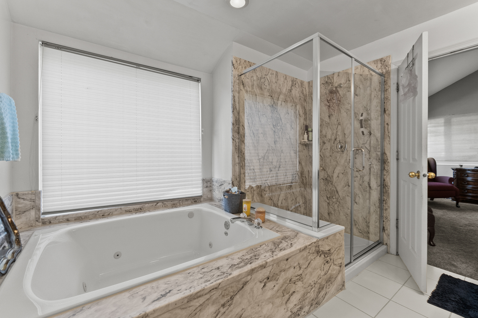 1907 Dawn Lane, Zion, IL 60099