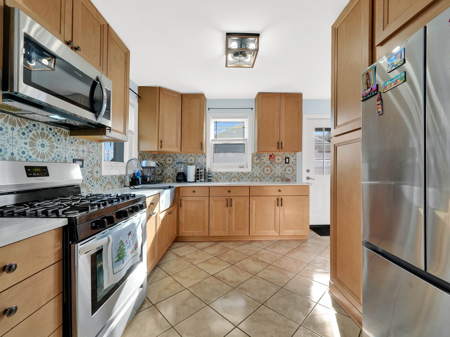 2644 Leona Street, Franklin Park, IL 60131