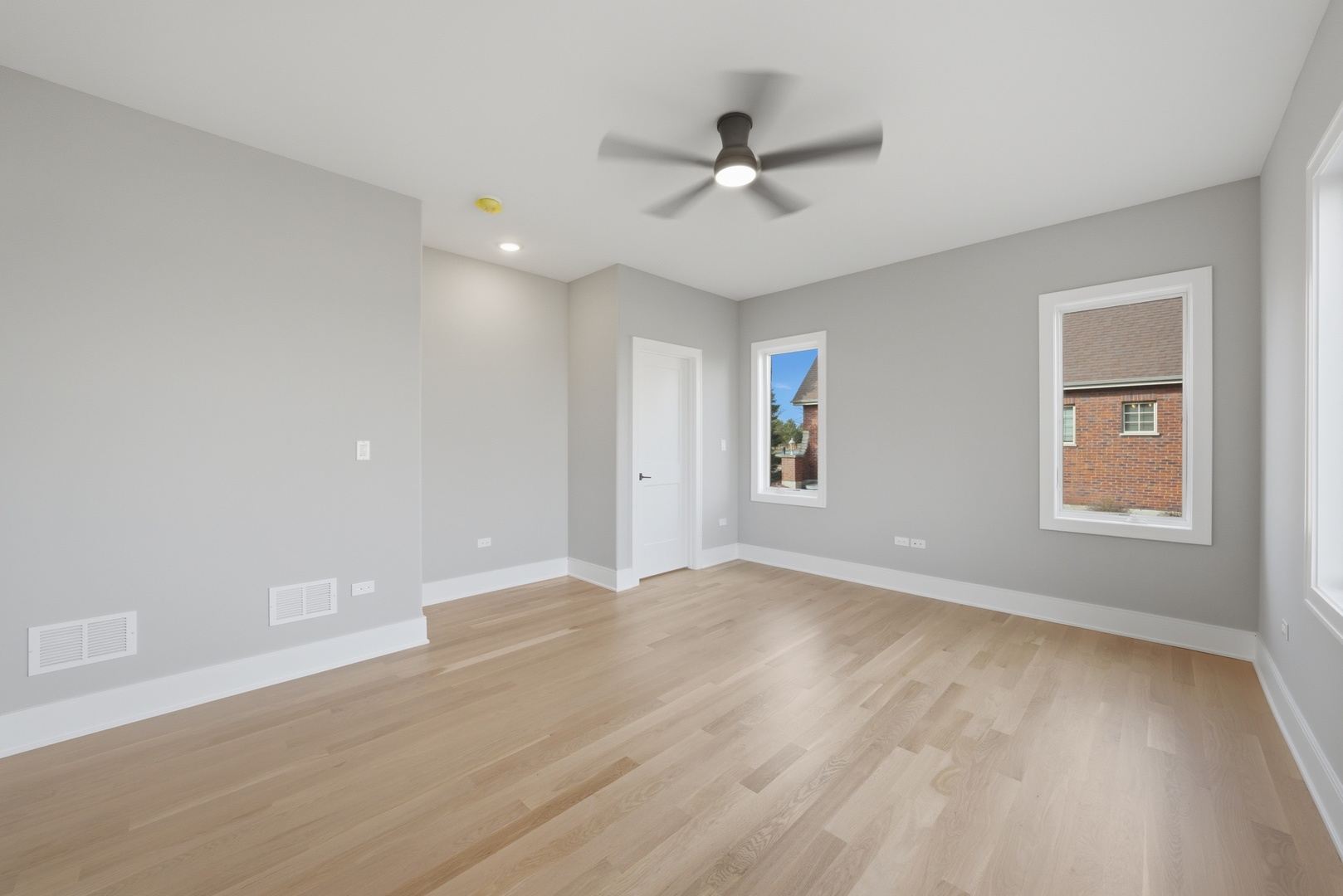 8620 Pine Ridge Drive, Frankfort, IL 60423