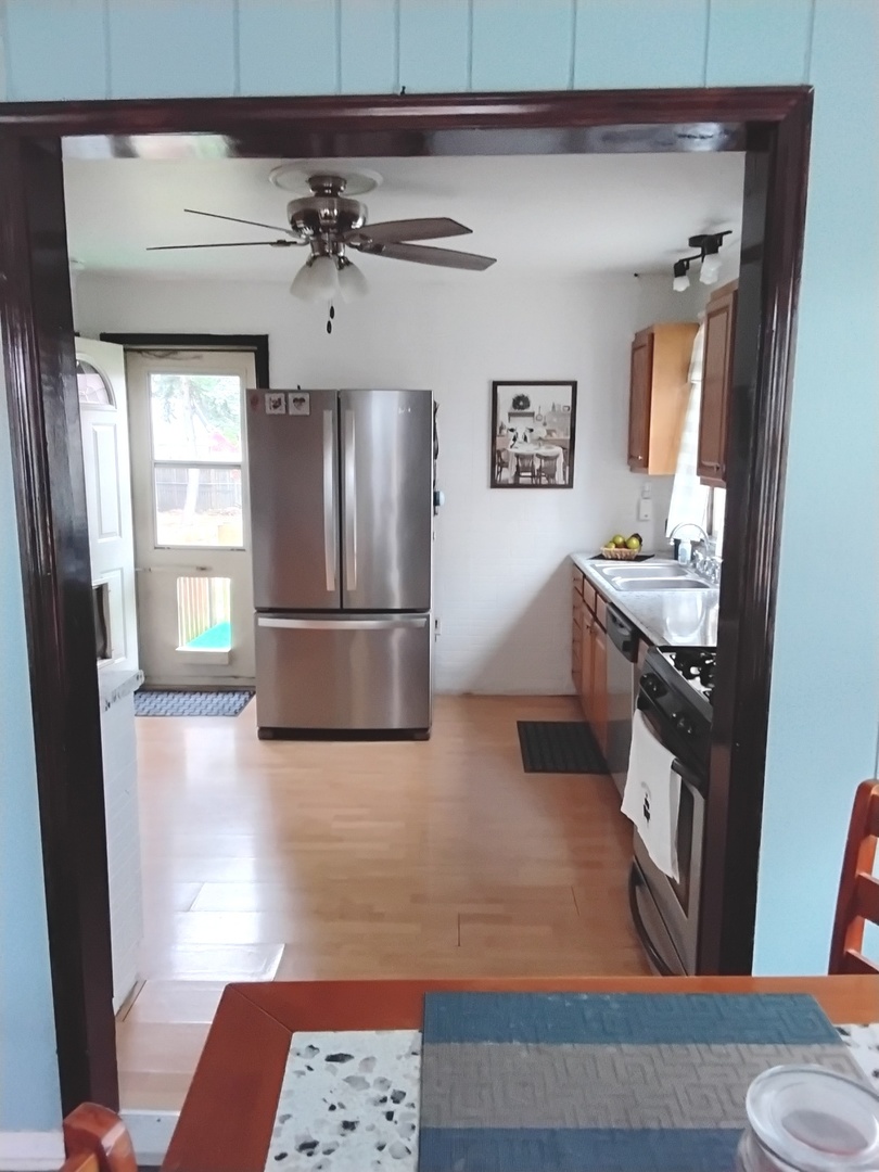 10816 Princess Avenue, Chicago Ridge, IL 60415