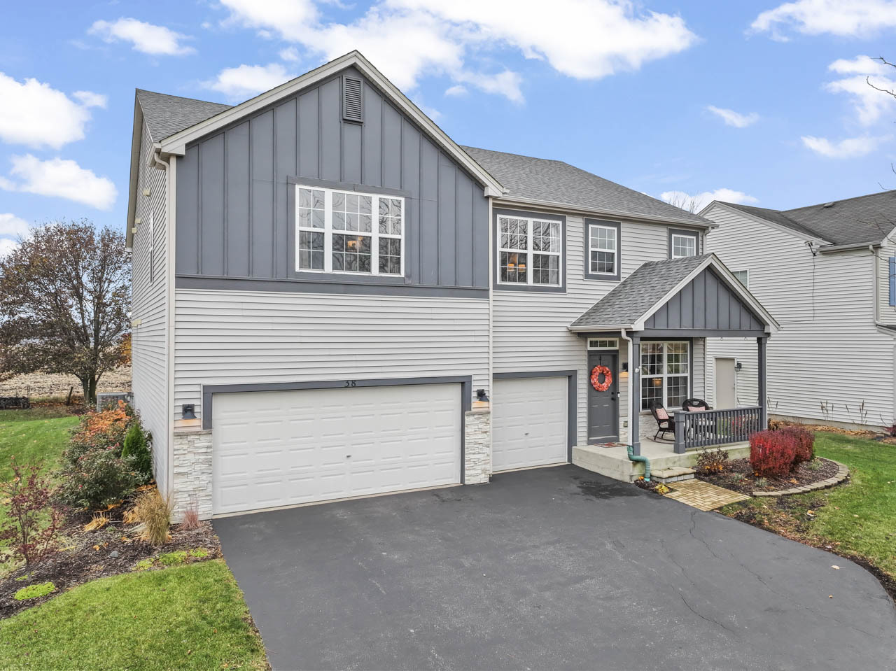 38 E Meadow Drive, Cortland, IL 60112