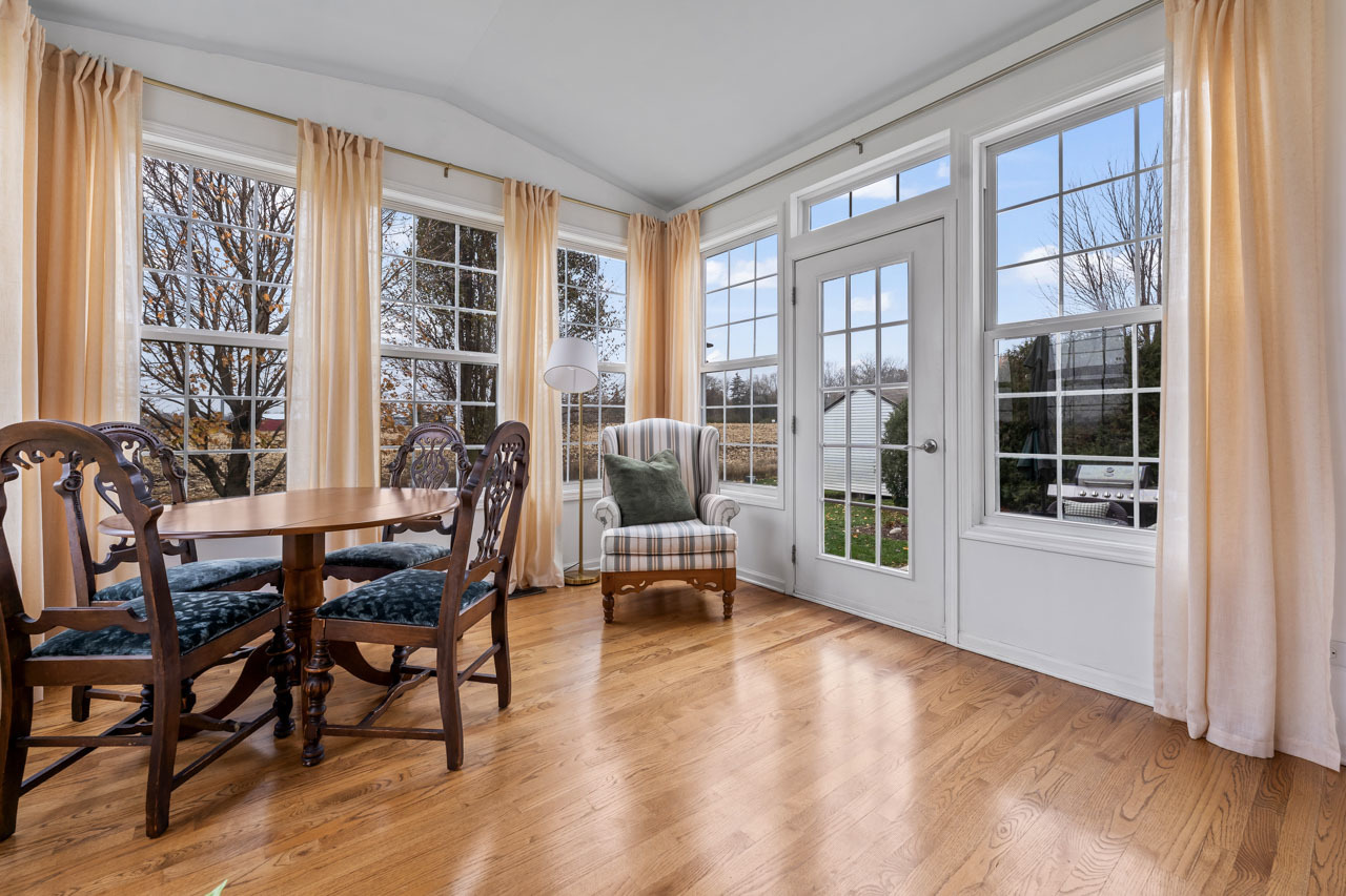 38 E Meadow Drive, Cortland, IL 60112