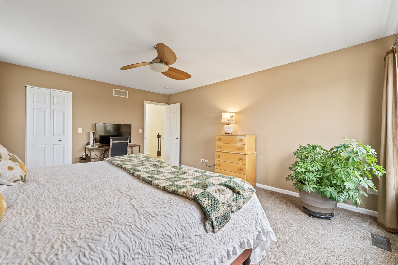 38 E Meadow Drive, Cortland, IL 60112